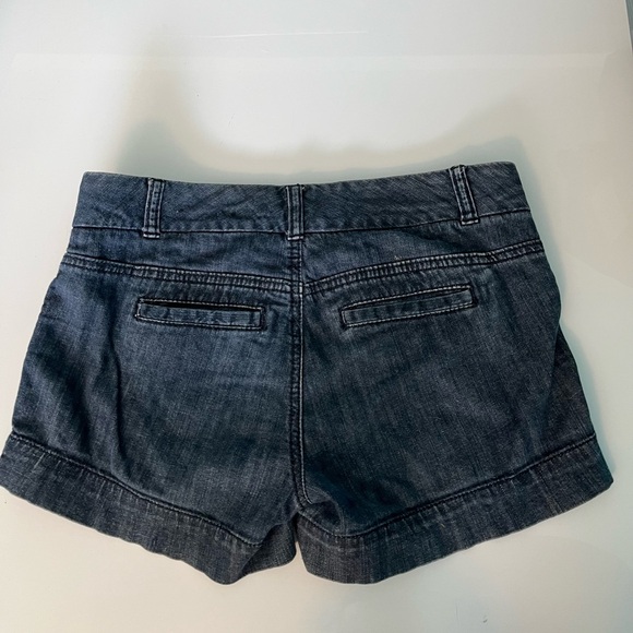 Smart Set Dark Jean shorts size 1 - Picture 4 of 10